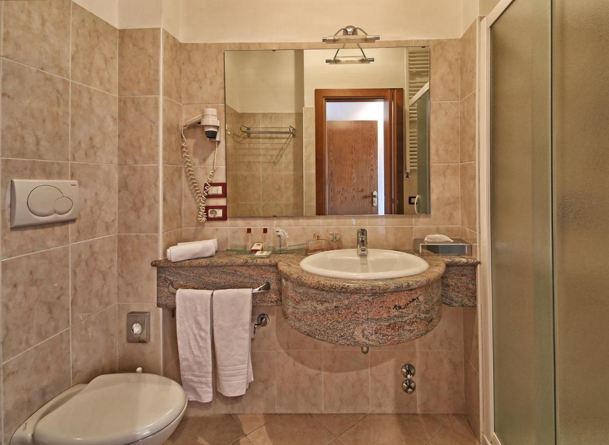 Hotel Vigna Saló Zimmer foto